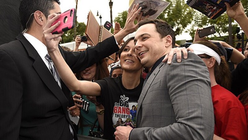 Die Fans bejubelten ihren "Sheldon". (Bild: Chris Pizzello/Invision/AP)