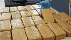 In Brisbane wurden 336 Kilo Heroin beschlagnahmt (Symbolbild). (Bild: APA/GERT EGGENBERGER (Symbolbild))