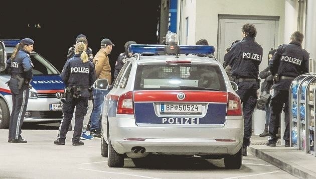 Die Salzburger Polizei stoppte in der Vogelweider- und der Sterneckstraße abermals Prostituierte. (Bild: Markus Tschepp)