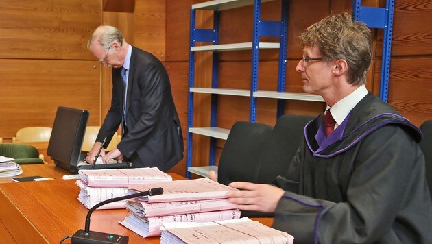 Gutachter Gernot Pauser und Richter Gerhard Melichar (Bild: Christof Birbaumer)
