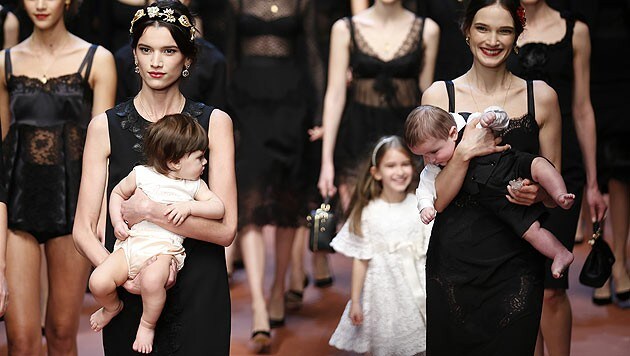 "Mamma Mia" bei Dolce & Gabbana (Bild: AP)