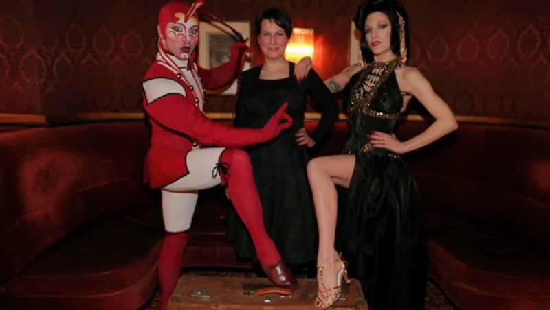 Akrobat Carlo Josef, Burlesque-Lady Antonia Gruber, Kalinka Kalaschnikow (v.l.n.r.) (Bild: Gerhard Bartel)
