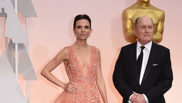 Robert Duvall mit Ehefrau Luciana Pedraza (Bild: AP)