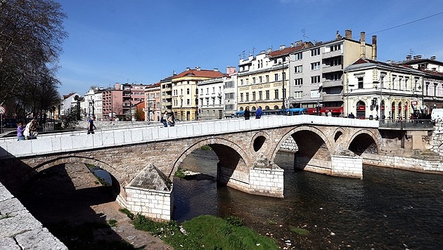 Sarajevo (Bild: APA/EPA/FEHIM DEMIR)