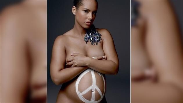 Alicia Keys  nackt