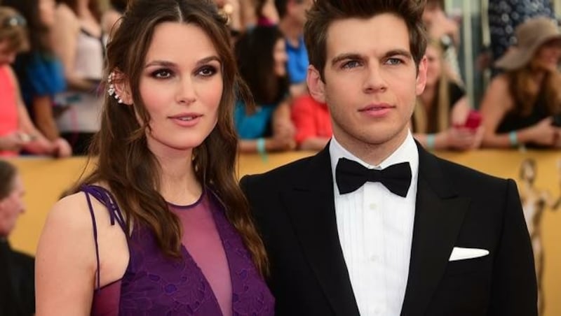 Keira Knightley und Ehemann James Righton (Bild: AP)