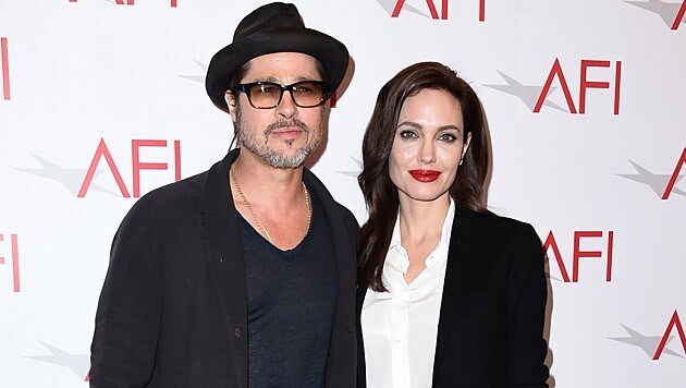 Brad Pitt und Angelina Jolie (Bild: Jordan Strauss/Invision/AP)
