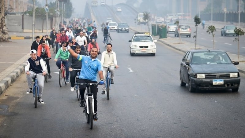 Mitglieder der "Go Bike"-Bewegung in Kairo (Bild: AFP)