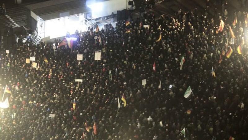 Demonstration des Leipziger Pegida-Ablegers Legida (Bild: AP)