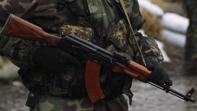 Eine AK-47 (Bild: AP (Symbolbild))