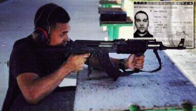 Hier Cherif Kouachi bei einer Schießübung, im Hintergrund der Ausweis von Bruder Said (Bild: AFP, twitter.com)