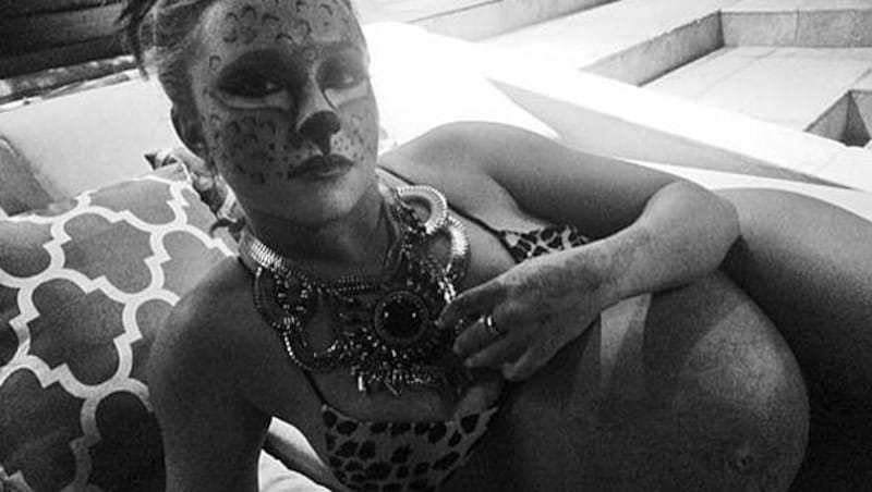 Hayden Panettiere schickte via Twitter schwangere Halloween-Grüße. (Bild: Twitter.com/HaydenPanettiere)