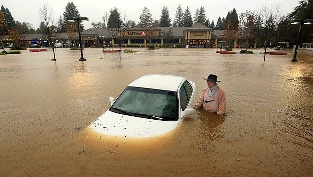 Heftige Regenfälle in Kalifornien (Bild: AP)