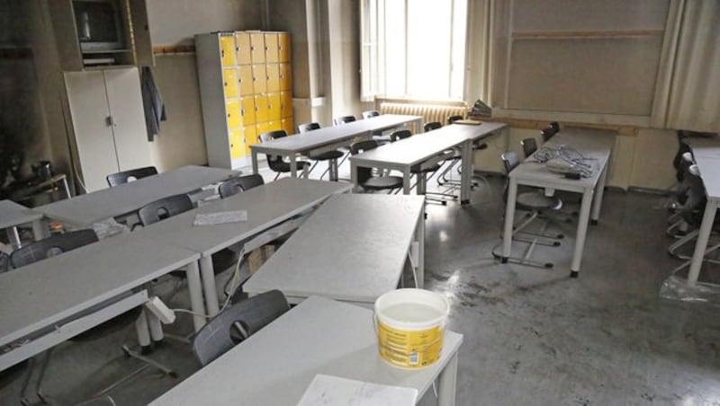 In diesem Klassenzimmer brach der Brand aus. (Bild: Martin A. Jöchl)