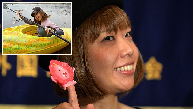 Künstlerin Rokude Nashiko hat wegen ihres "Pussy Boat" Ärger mit der Polizei. (Bild: AFP, mess-y.com)