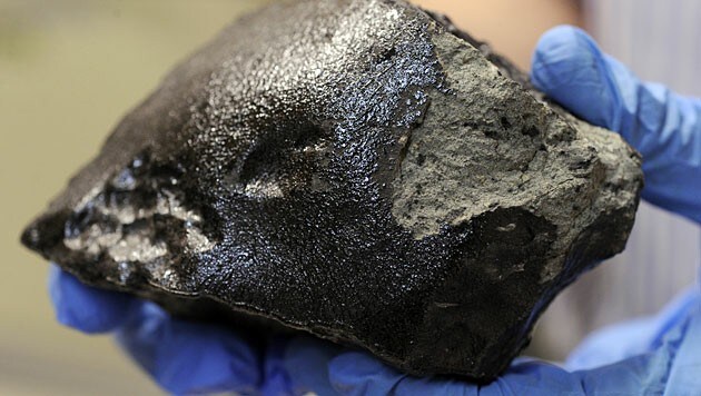 Der Meteorit "Tissint" (Bild: APA/Roland Schlager)