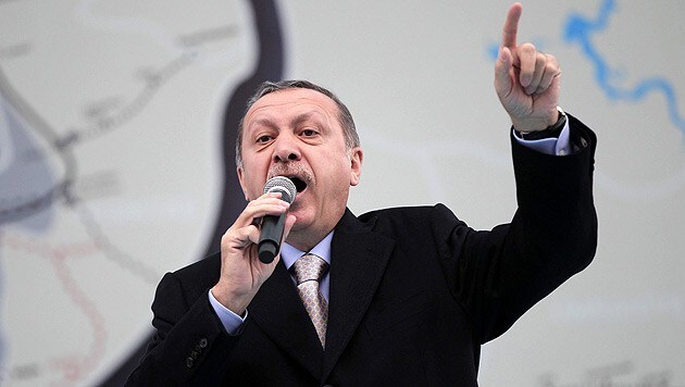 "Sie mögen es, unsere Kinder sterben zu sehen": Recep Tayyip Erdogan (Bild: APA/EPA/SEDAT SUNA)