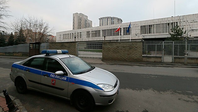 Die polnische Botschaft in Moskau (Bild: YURI KOCHETKOV/EPA/picturedesk.com)
