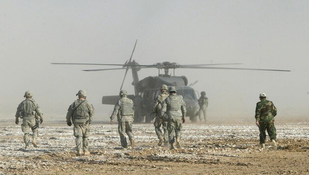 US-Truppen im Irak nahe Kirkuk (Bild: KHALIL AL-A'NEI/EPA/picturedesk.com)