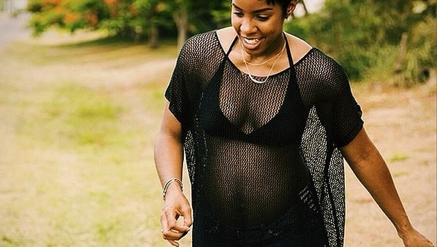 Kelly Rowland zeigt ihren süßen Babybauch. (Bild: instagram.com/kellyrowland)