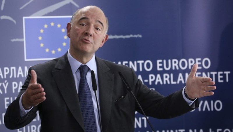 Pierre Moscovici wurde als neuer Kommissar für den Bereich Wirtschaft und Währung gebilligt. (Bild: APA/EPA/OLIVIER HOSLET)