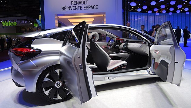 Renault zeigt ein Einliter-Hybrid-Auto. (Bild: Stephan Schätzl)
