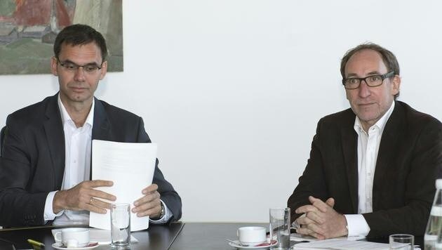 Vorarlbergs Landeshauptmann Markus Wallner (ÖVP) und Grünen-Chef Johannes Rauch (re.) (Bild: APA/DIETMAR STIPLOVSEK)