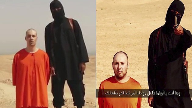 Die Opfer Foley (links) und Sotloff mit ihrem Mörder (Bild: AP, APA/EPA/Islamic State Video/Handout)