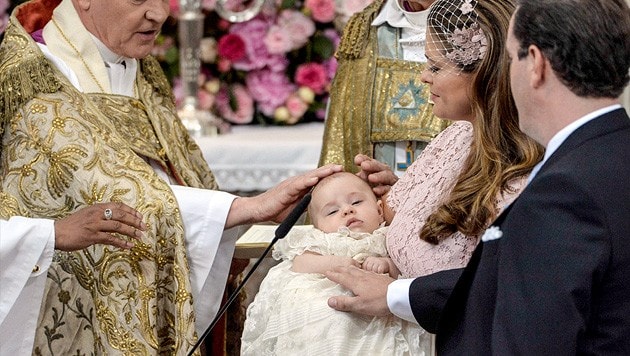 Prinzessin Leonore wurde am 8. Juni 2014 getauft. (Bild: APA/EPA/JONAS EKSTROMER)