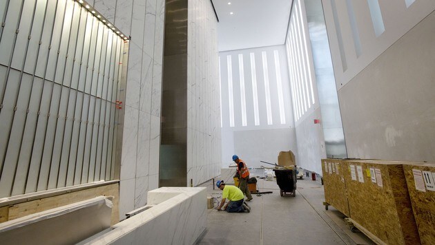 Bauarbeiten im neuen One World Trade Center (Bild: AP)