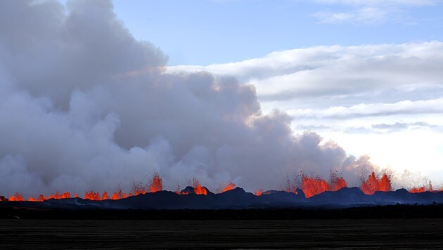 Lava-Fontänen an der Nordflanke des Bardarbunga (Bild: AP)