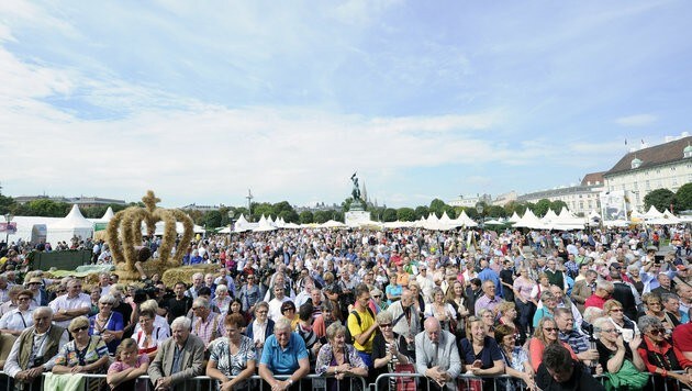 340.000 Menschen kamen zum Wiener Erntedankfest. (Bild: APA/HERBERT P. OCZERET)