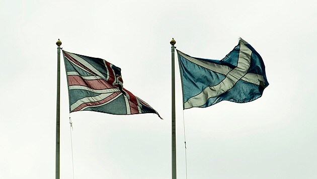 Gehen Schottland und Großbritannien bald doch getrennte Wege? (Bild: APA/EPA/FACUNDO ARRIZABALAGA)