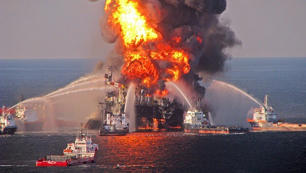 Der Untergang der "Deepwater Horizon" führte zur größten Umweltkatastrophe im Golf von Mexiko. (Bild: APA/EPA/US COAST GUARD/HANDOUT)