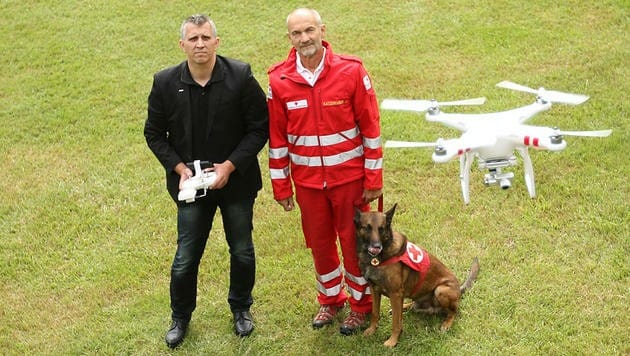 Hilfe Aus Der Luft - Rotes Kreuz Testet Drohnen Für Vermisstensuche ...