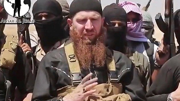 Der tschetschenisch-stämmige IS-Anführer Omar al-Shishani, eines der "Gesichter" der Dschihadisten (Bild: AP)