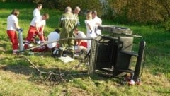 Die Einsatzkräfte kämpften um das Leben des Unfallopfers - leider vergeblich. (Bild: LPD Burgenland)