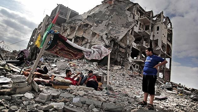 Waffenruhe nach den heftigen Bombardements im Gazastreifen (Bild: AP)