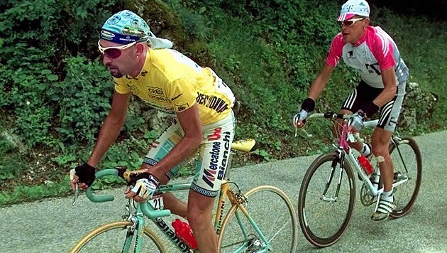 Marco Pantani und Jan Ullrich bei der Tour de France im Jahr 1998 (Bild: AP)