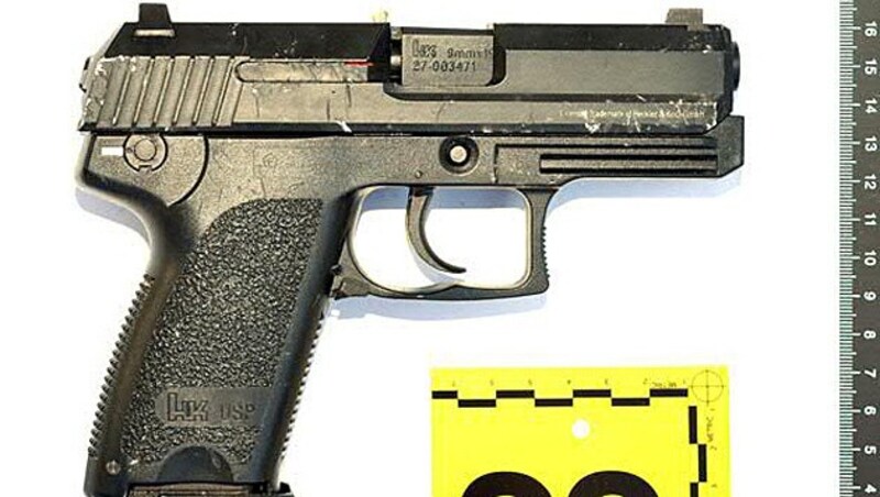 Diese Softgun soll der 21-Jährige beim Festnahmeversuch in der Hand gehalten haben. (Bild: Polizei)