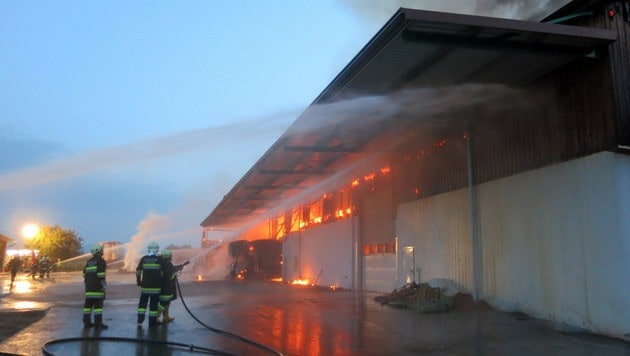 (Bild: APA/STADTFEUERWEHR OBERWART/THOMAS OSWALD)