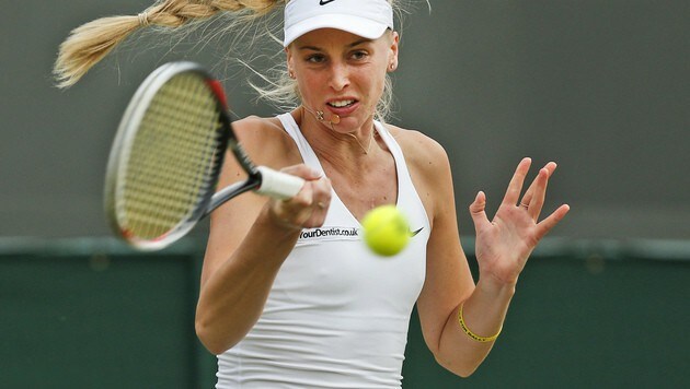 Die Britin Naomi Broady verzichtete in Wimbledon auf einen BH. (Bild: AP)