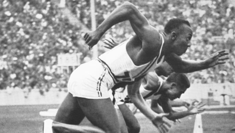 Opfer von Rassismus auch in der Heimat: Jesse Owens, 4-facher Olympiasieger. (Bild: Unbekannt)