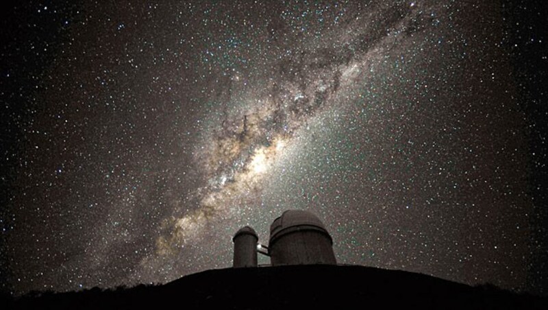 Die Milchstraße (Bild: ESO/Serge Brunier)