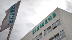 Aufgekommen war der Betrugsfall bei einer internen Prüfung des Mischkonzerns Siemens. (Bild: EPA)