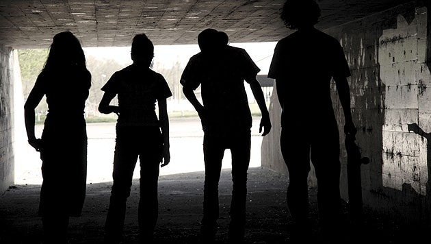 Fünf Kinder zwischen sieben und 14 Jahren leben derzeit in der Einrichtung. (Bild: Getty Images (Symbolbild))