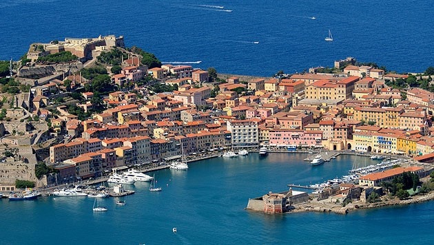 Ein Blick auf die Insel Elba (Bild: thinkstockphotos.de)