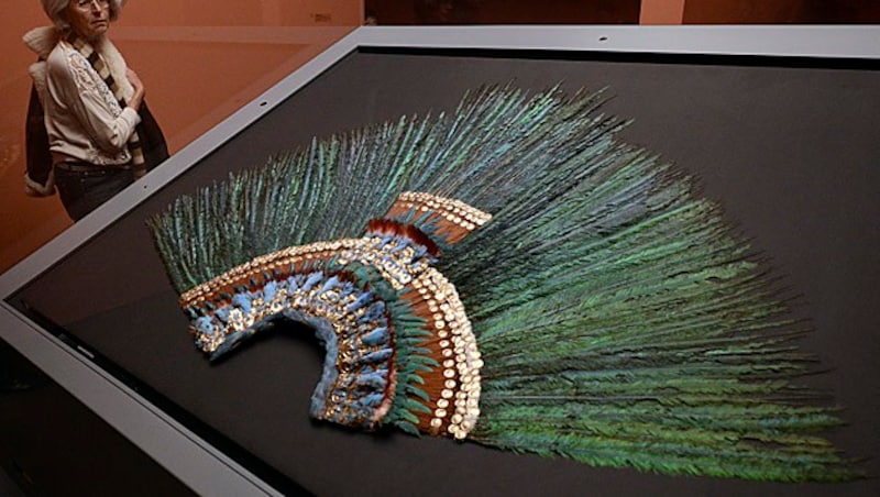 Moctezuma's feather crown in Vienna (Bild: APA/HANS KLAUS TECHT)