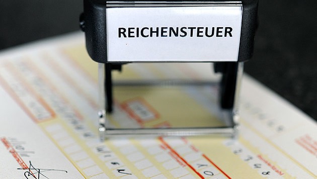 Die SPÖ erneuert wieder ihre Forderung nach einer "Reichensteuer". (Bild: APA/Hans Klaus Techt)