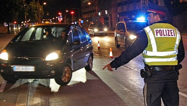 Die Polizei stoppte zwei Alkolenker in der Stadt Salzburg. (Bild: Klemens Groh (Symbolfoto))